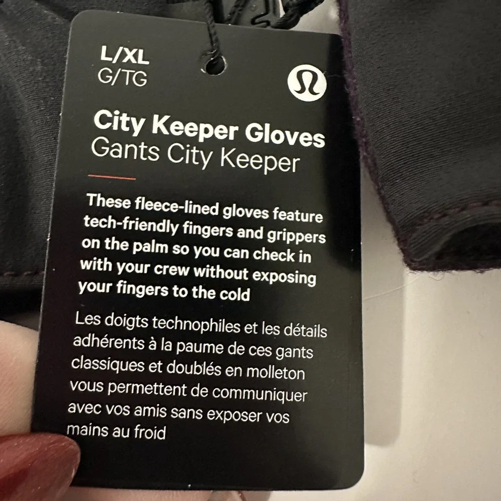 Women's Lululemon CITY KEEPER GLOVES - NWT Size -‎ L/XL Maroon Wool